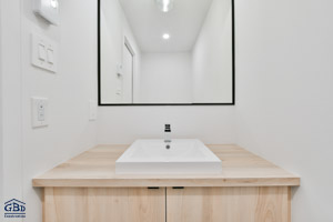 maison neuve de ville spec a etages villa nature 04