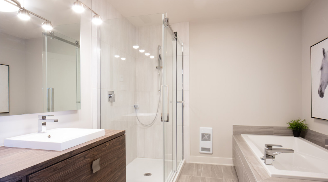 Salle de bain personnalisabke condo ruisseau Ste-Marthe sur le Lac